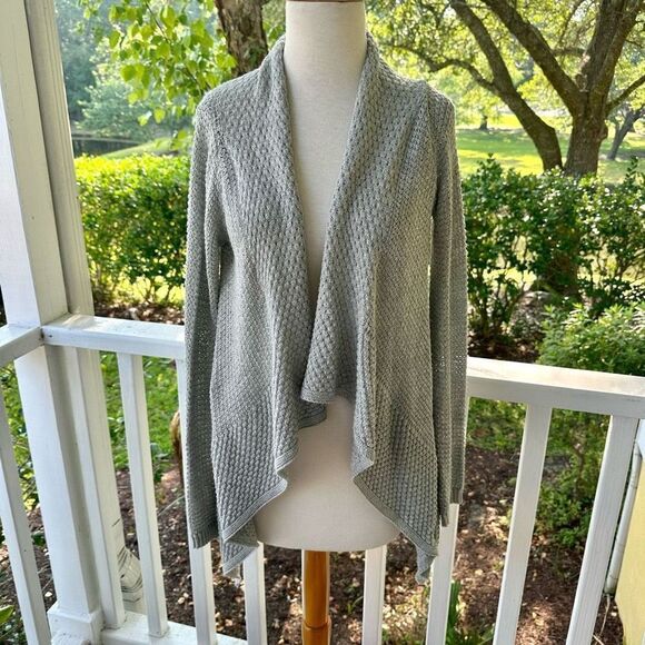 Elisabette Collection Italy Cascade Front Cardigan - Picture 1 of 3